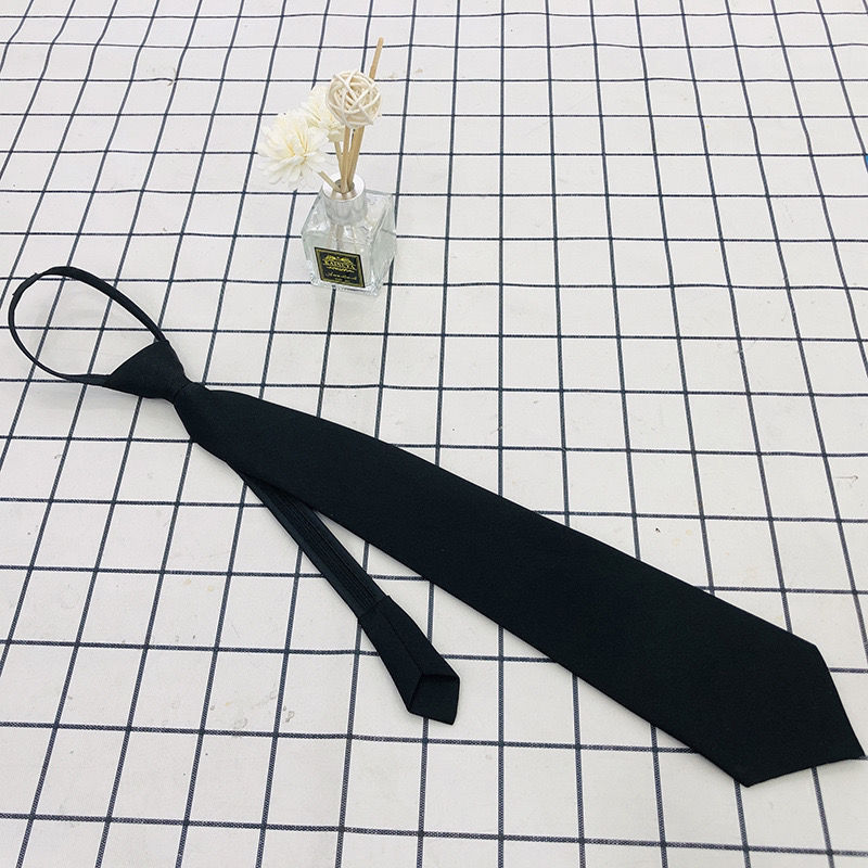 Men's Statement Bow Tie - Break Convention